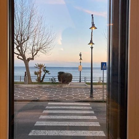 Una Finestra Sul Mare Майори Екстериор снимка